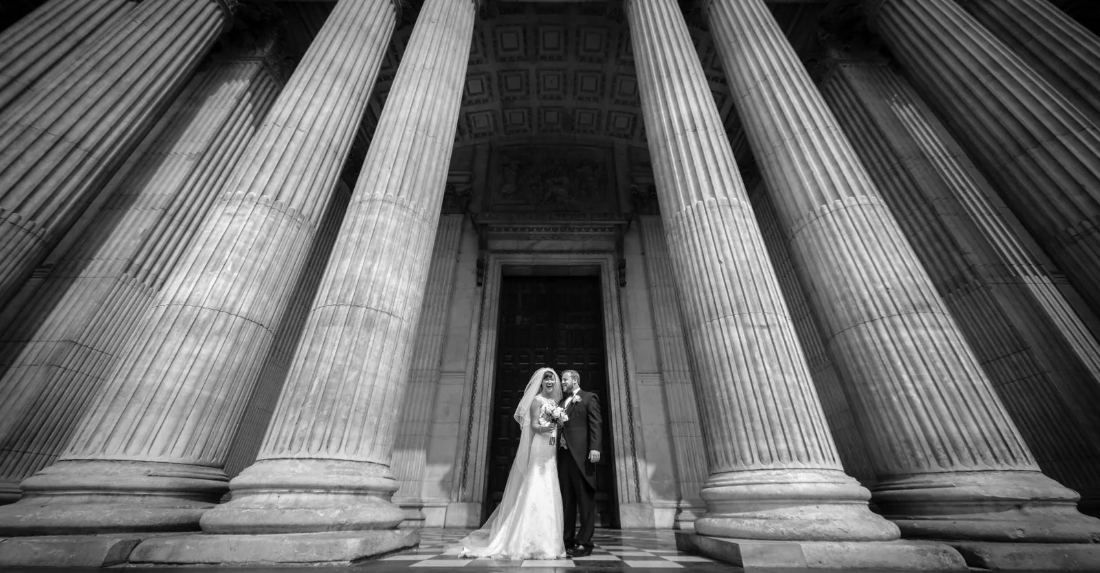 Relaxed Manchester wedding photography